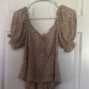 Cap sleeve open back peplum t shirt